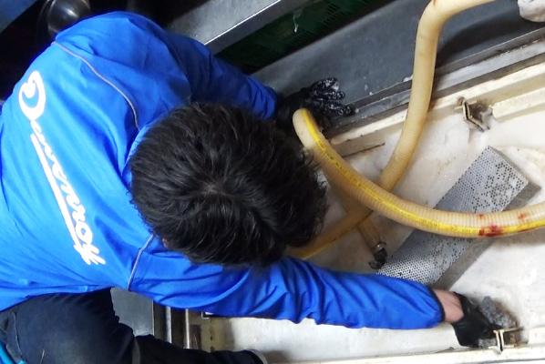 店舗清掃｜トイレ清掃