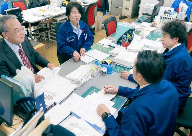 プロフィール｜仕事風景｜リネンサプライの仕事現場